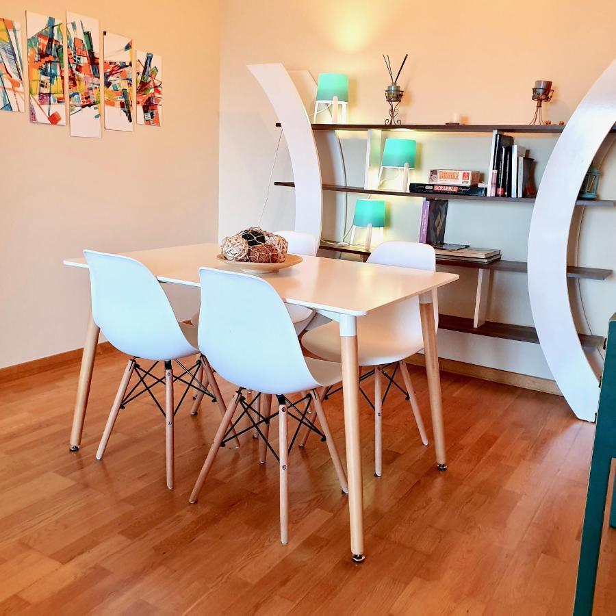 Deltebre Apartamentos Екстер'єр фото